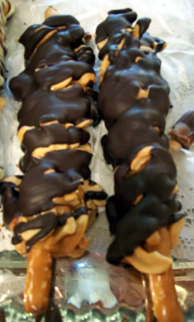 Dark Chocolate Cashew Turtle Rods